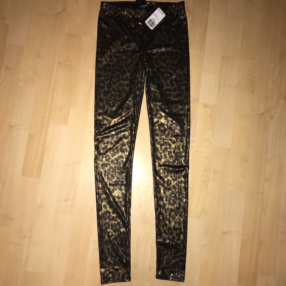 Forever 21 cheetah print shiny leggings